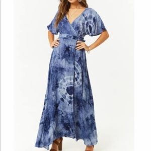 Forever 21 tie dye wrap maxi dress